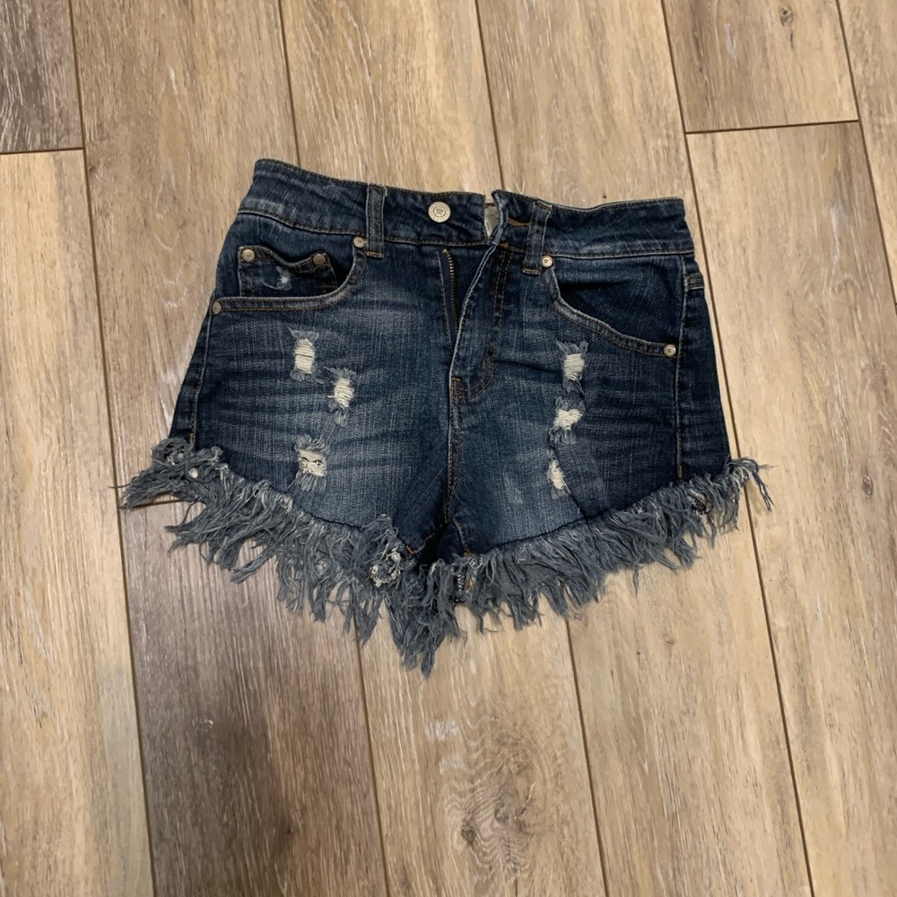 dark blue jean shorts!